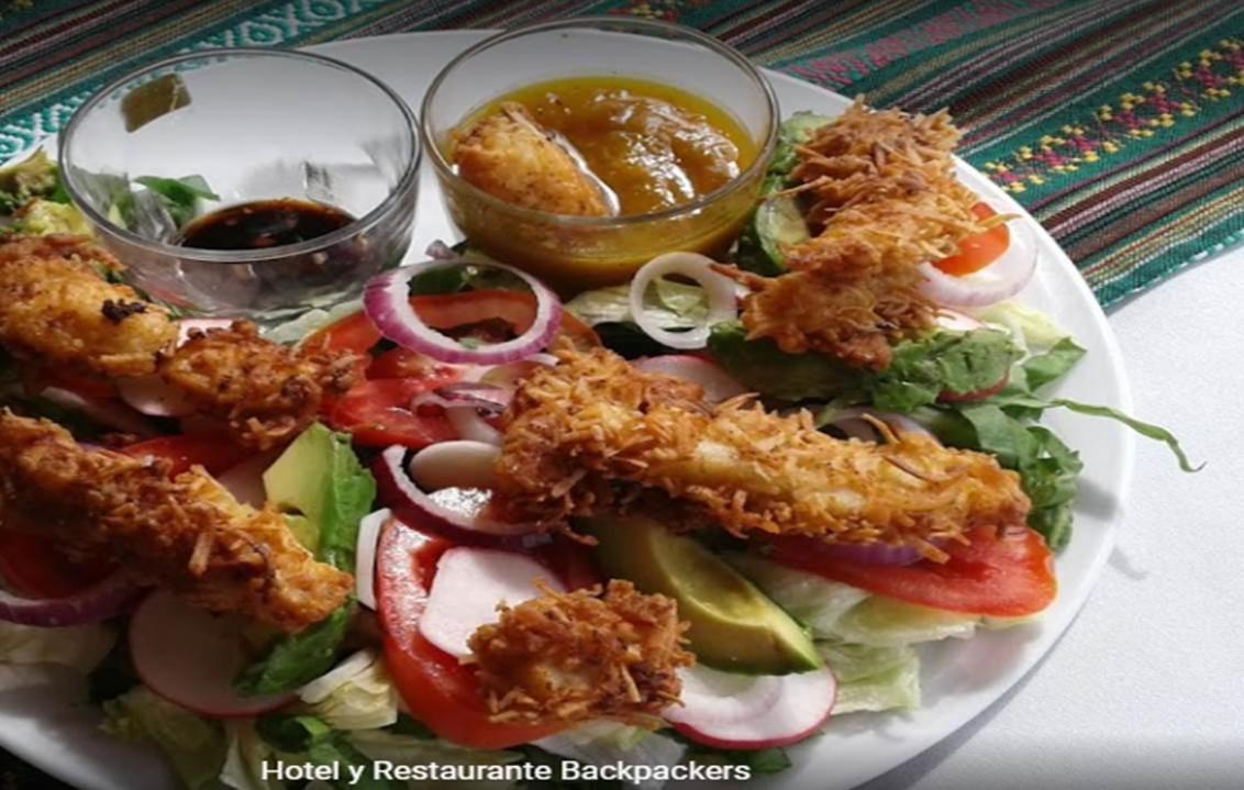 Hotel Y Restaurante Backpackers Rio Dulce Town Dış mekan fotoğraf